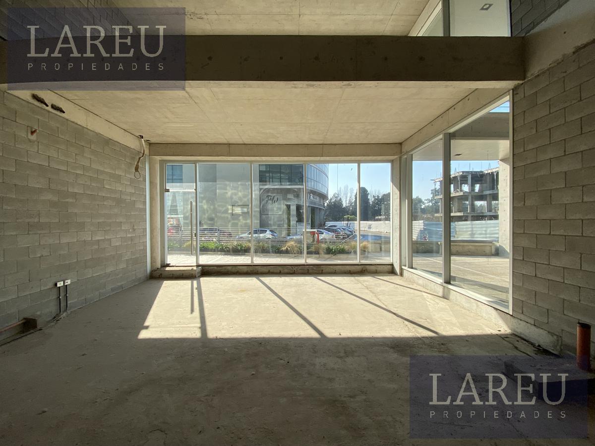 Foto de Local en alquiler - Officia Pilar Work, imagen 3