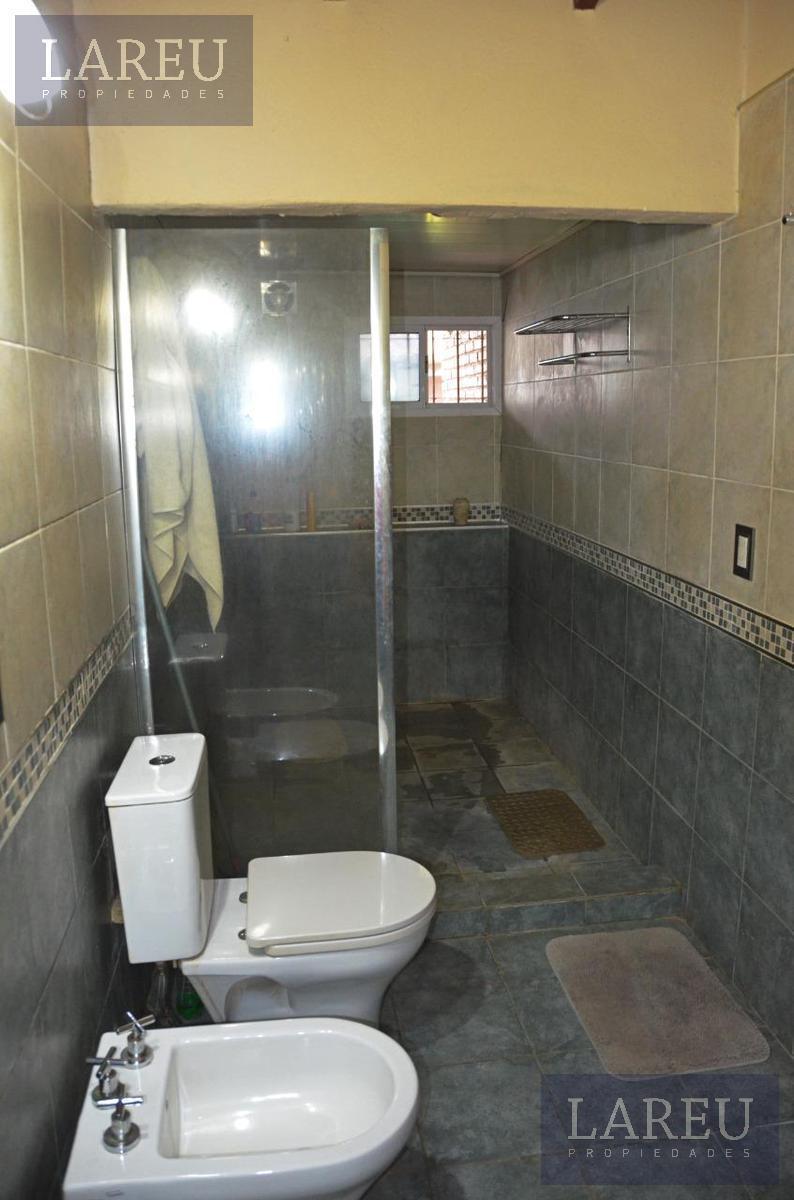 Casa en Venta, Robles del Monarca - Pilar