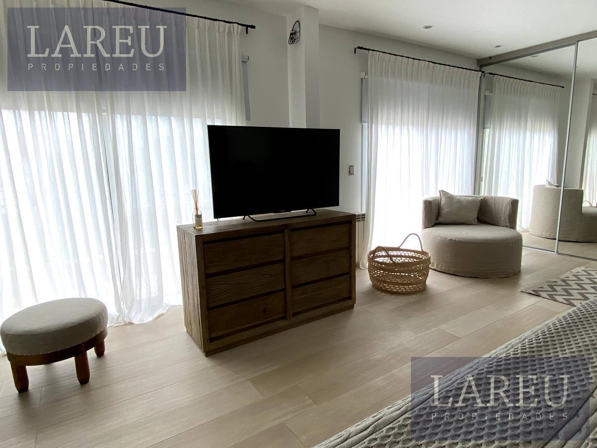Casa en Venta - La Lomada De Pilar