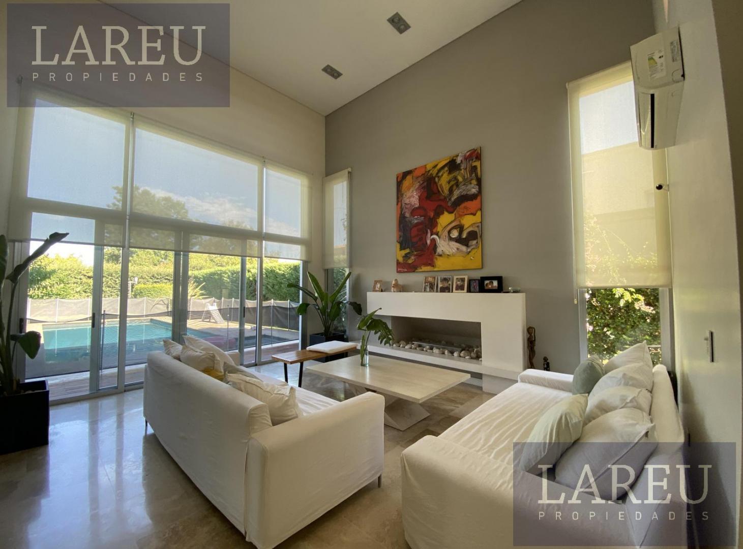 Foto de Casa en Venta con renta - en La Lomada De Pilar, imagen 1
