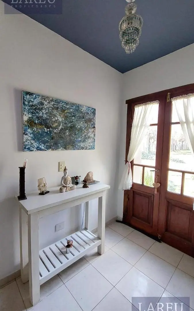 Casa en el Barrio Roble Joven 3