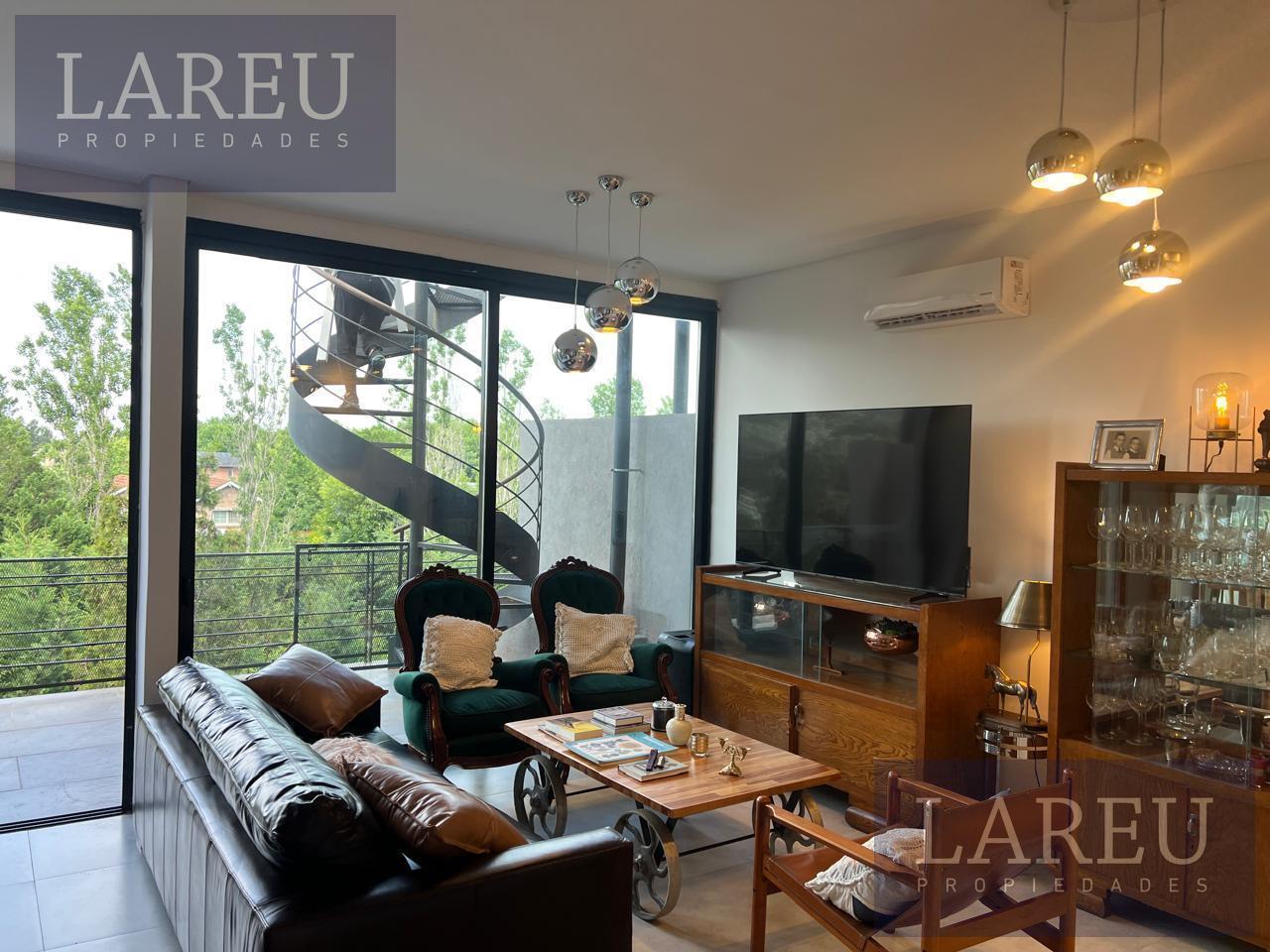 Duplex en Square 39, Pilar