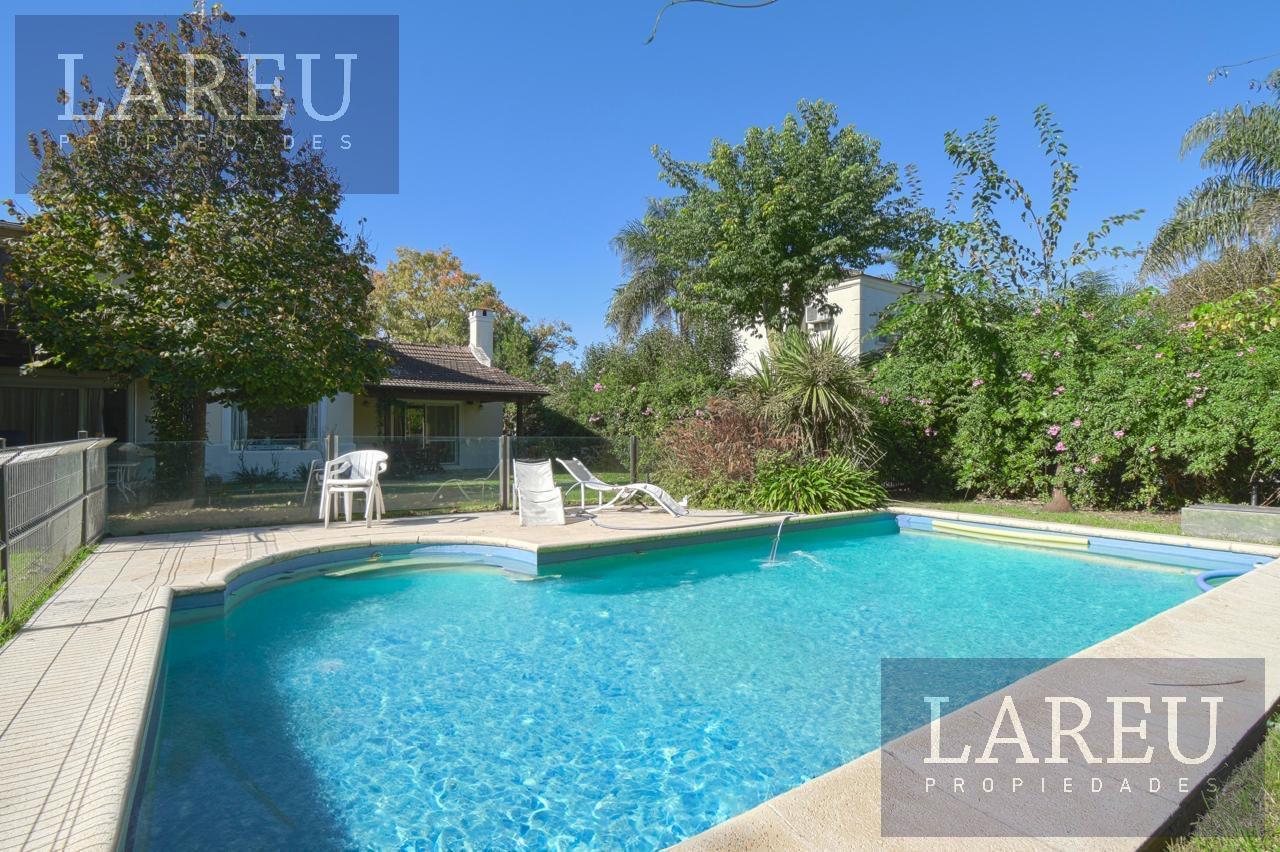 Casa en alquiler anual con muebles - Buen Retiro (Pilar)