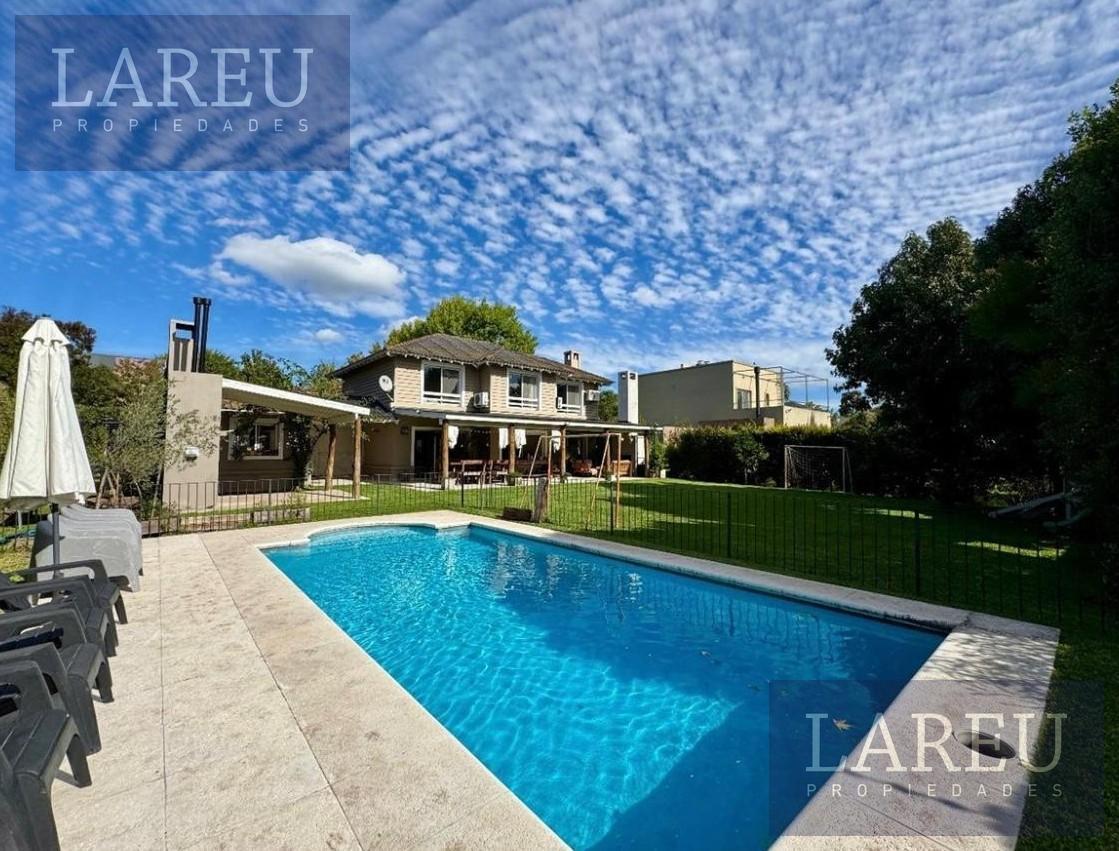 Casa en La Legua, Pilar