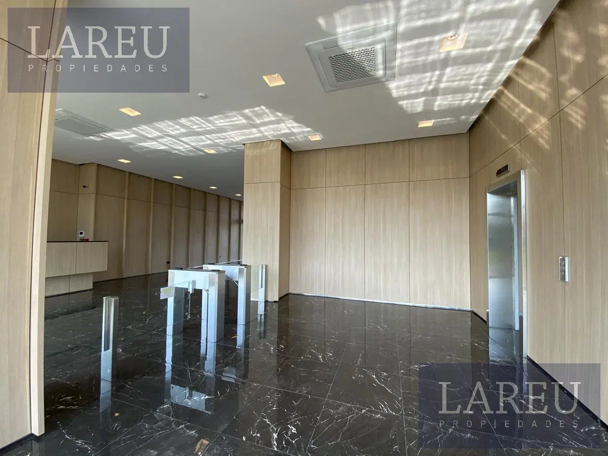 Oficina en Venta , Meridiano - Pilar 1