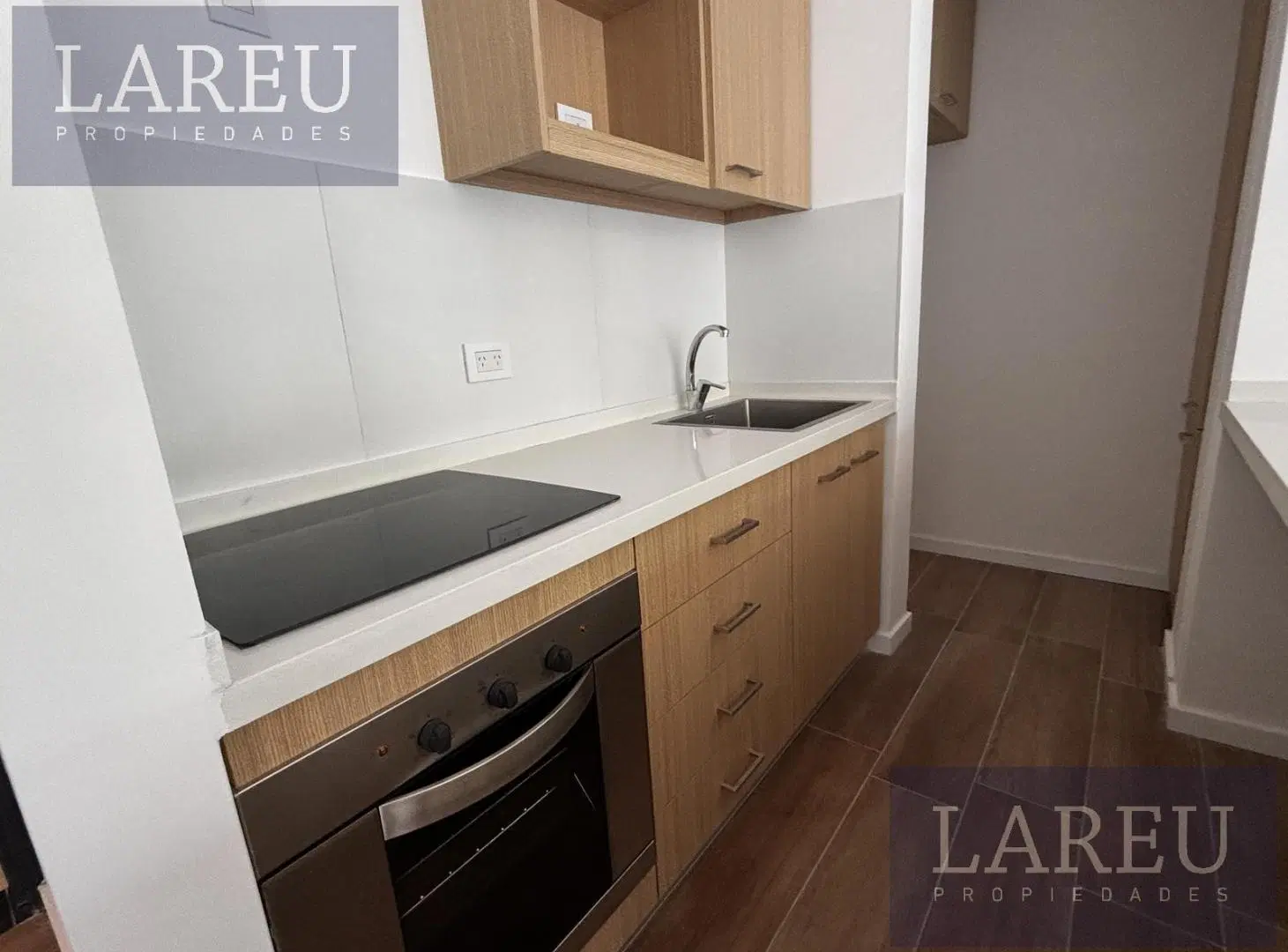Departamento 3 ambientes en venta en 46 Plaza 3