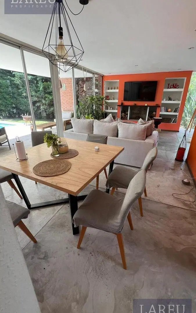 Casa en Venta, Barrio Privado El Lucero 1