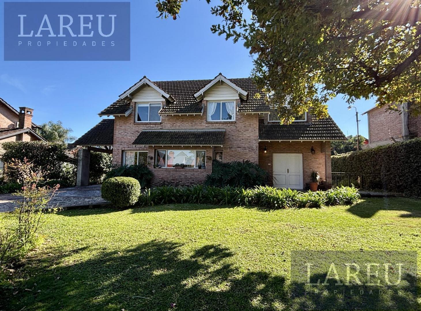 Casa en La Delfina en venta