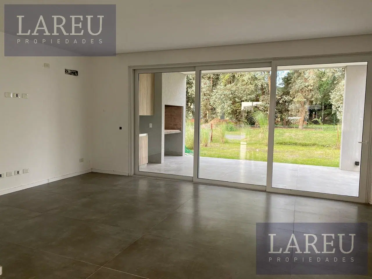 Town House Alquiler. La Calesa, Pilará. 3