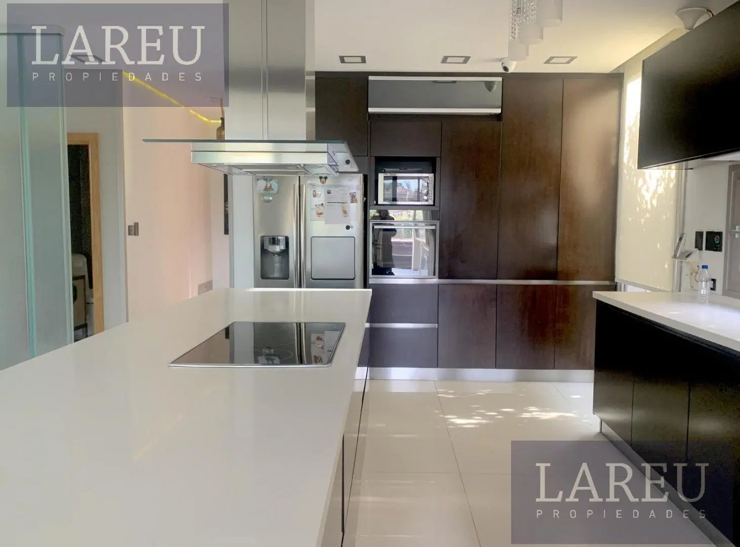 Casa en Venta con renta, Estancias del Pilar, La Paz. 2