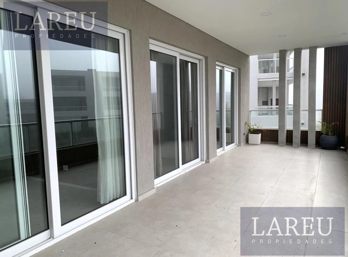 Departamento en Venta, Barrio Pilará. 3