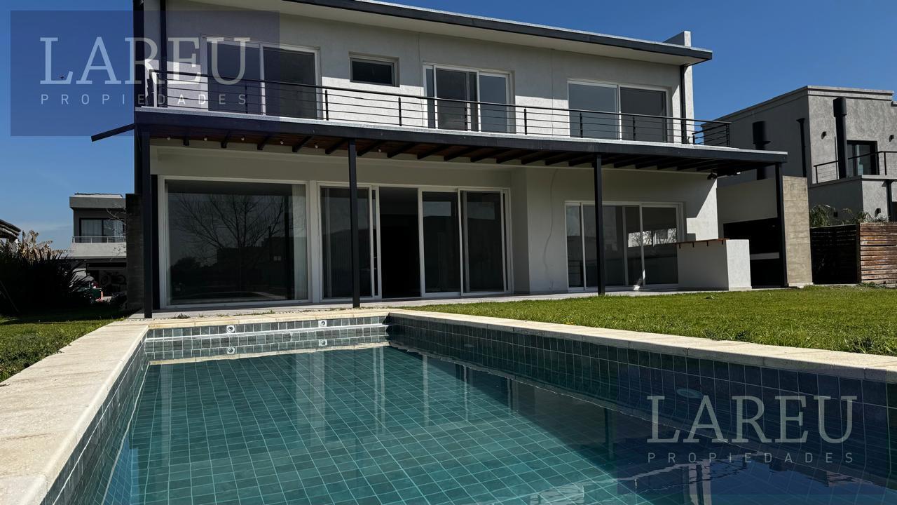 Casa en El Canton, Escobar