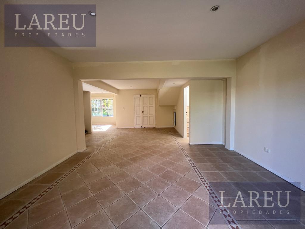 Foto de Casa en Venta en el Barrio Privado Bermudas Pilar, imagen 1