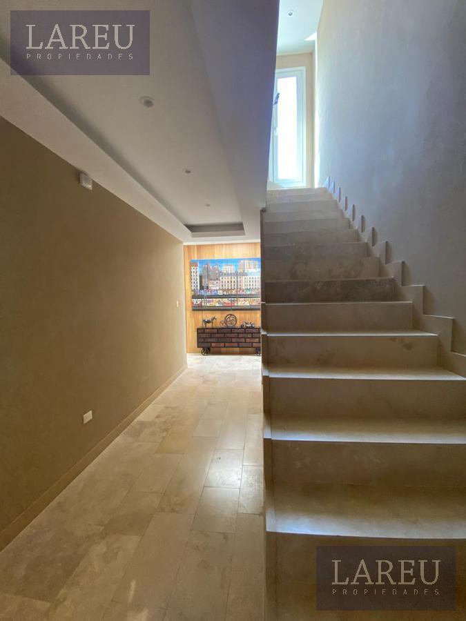 Foto de Impecable Casa en venta en el Barrio Las Liebres, imagen 2
