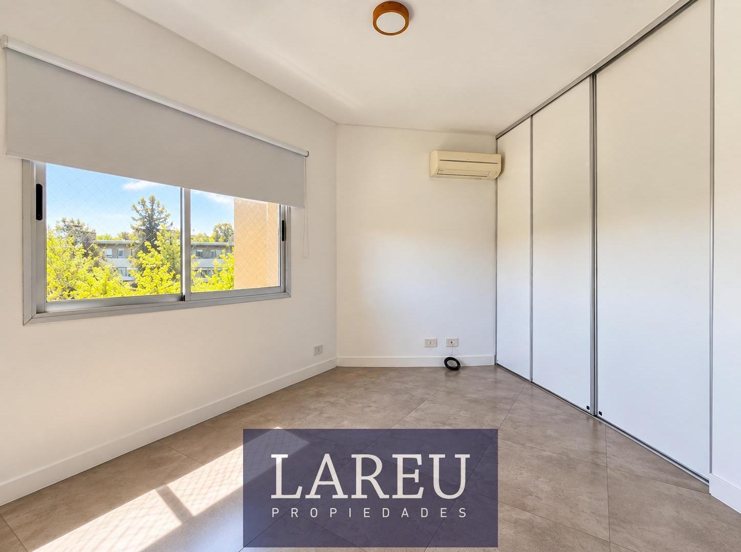 Foto de ALQUILER IMPECABLE Duplex de 3 ambientes en Bosque Alto, imagen 4