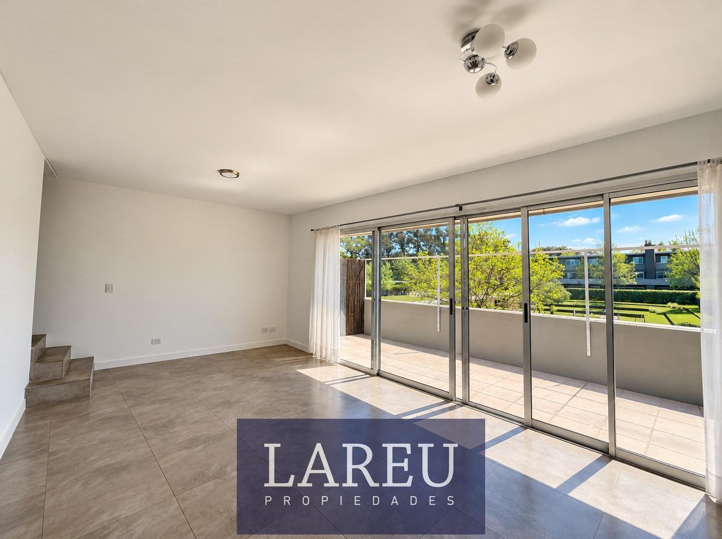 Foto de ALQUILER IMPECABLE Duplex de 3 ambientes en Bosque Alto, imagen 3
