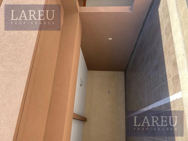 Foto de Departamento en alquiler anual sin muebles - Villa del Lago, imagen 4