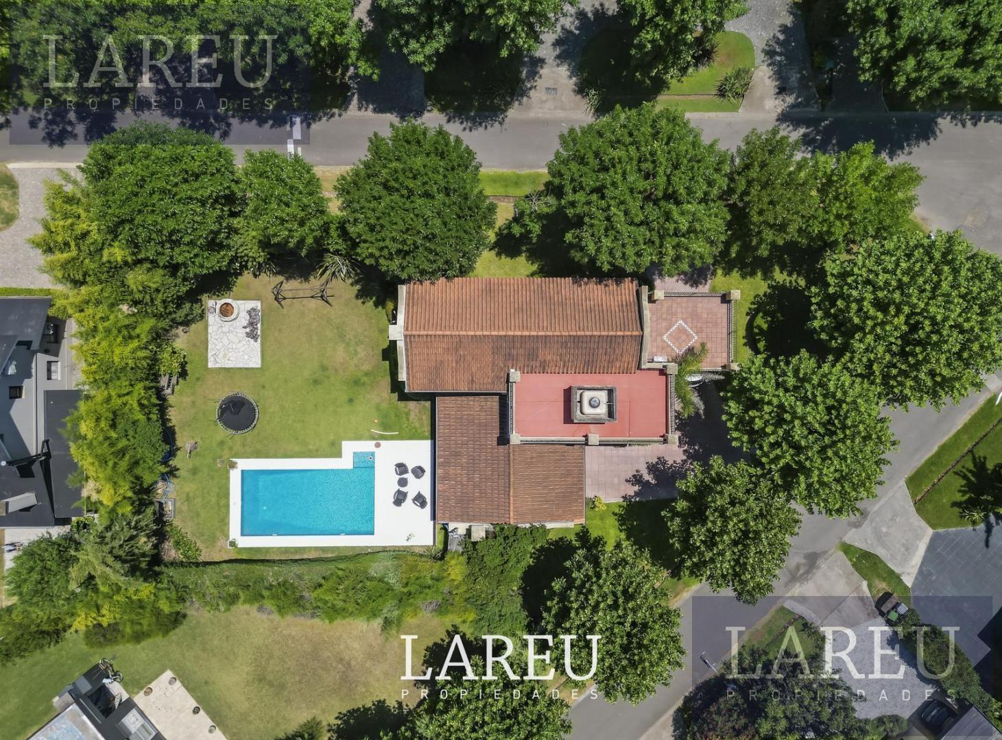 Foto de Casa en venta / alquiler anual en el Barrio Privado Bermudas, Pilar, imagen 1