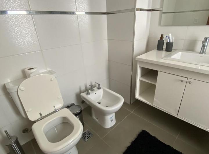 Moderna propiedad  con amplio parque en Fincas de Hudson 5