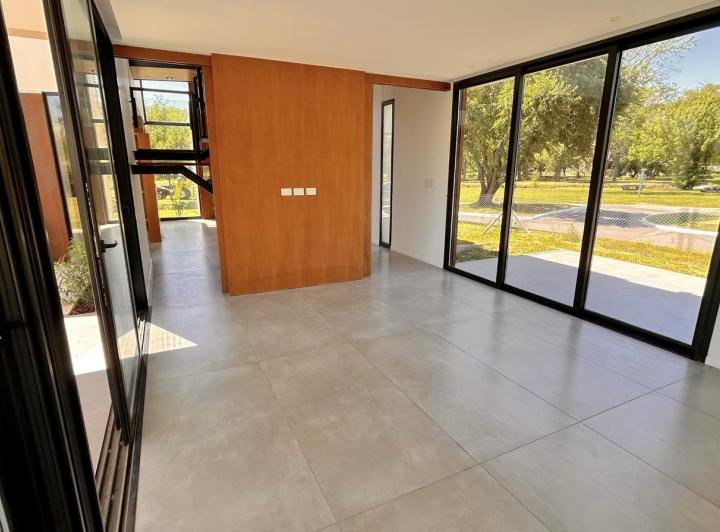 Casa en Fincas de Hudson 5