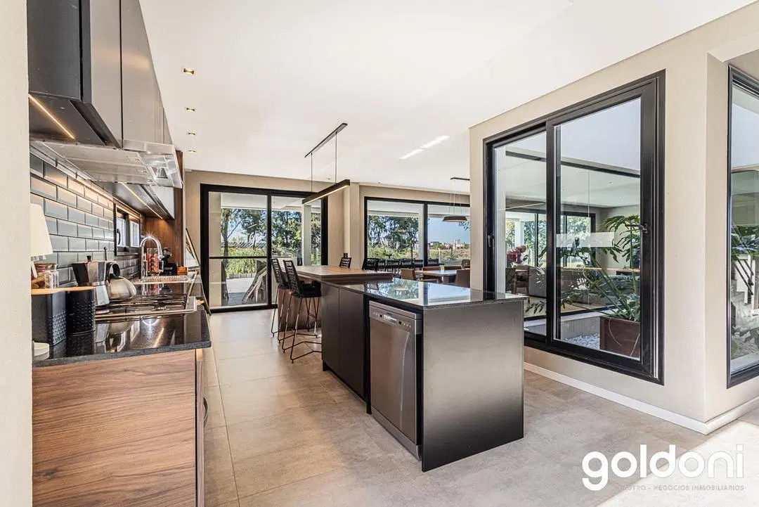 Excelente casa en Puerto Nizuc 3