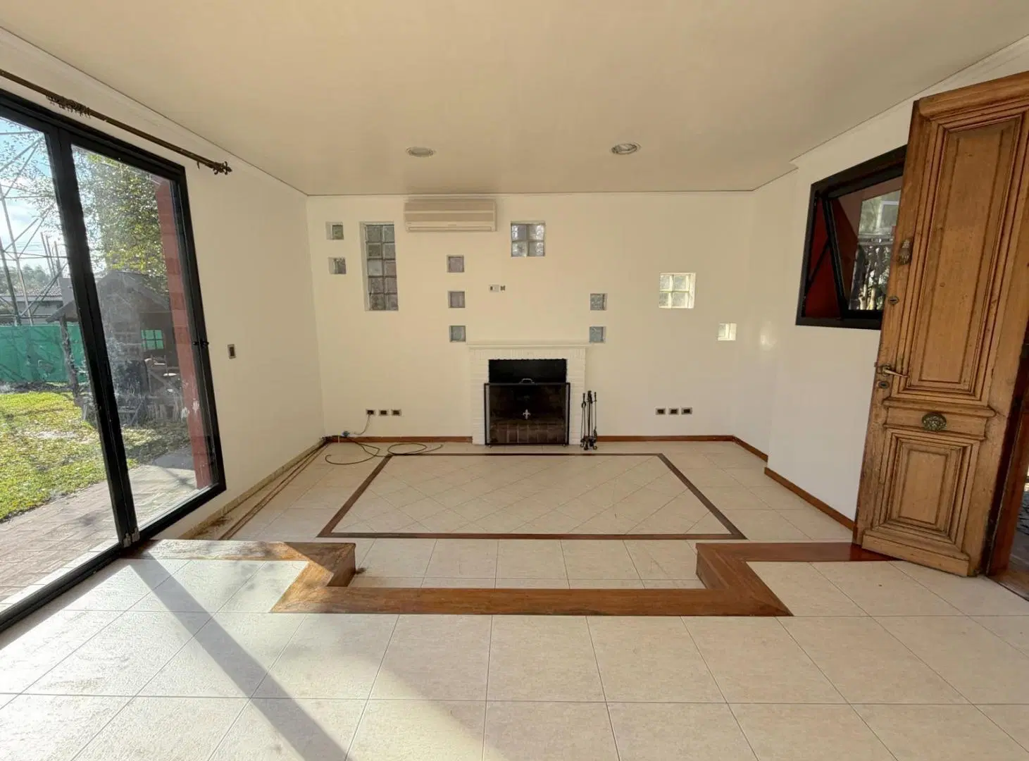 Casa de 3 Dormitorios con parque Piscina y Amplio Quincho 5