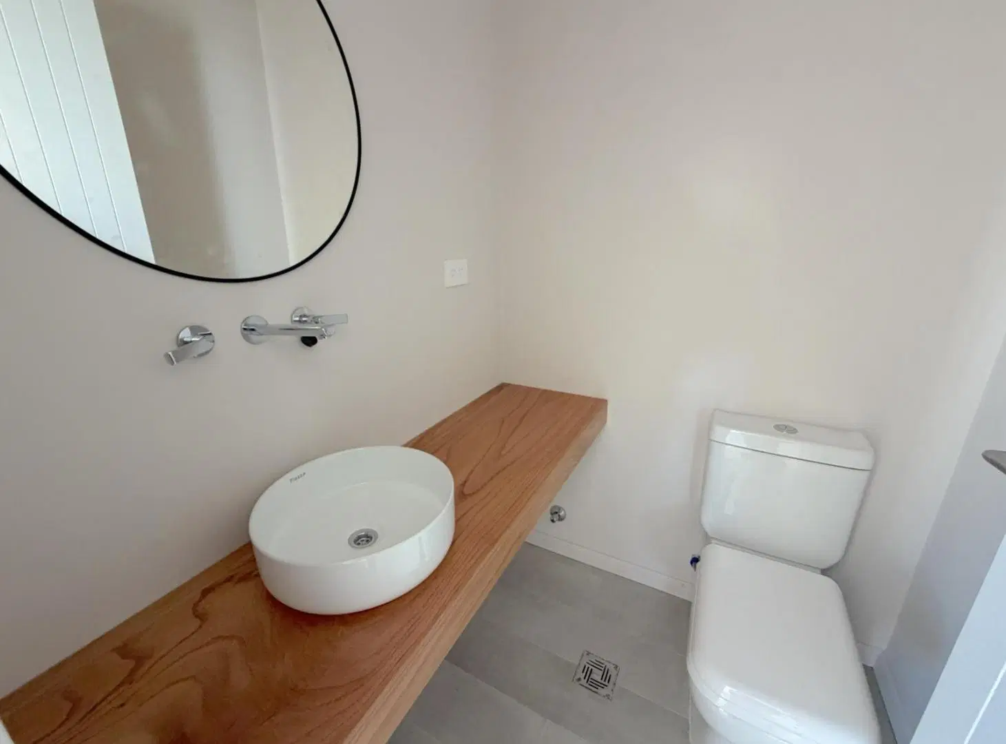 Casa a estrenar con Piscina 2