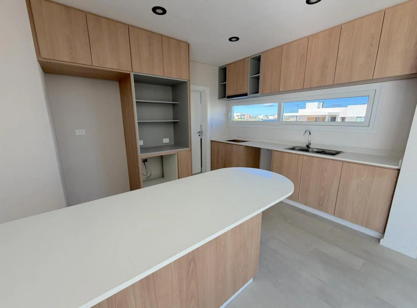 Casa a estrenar con Piscina 5