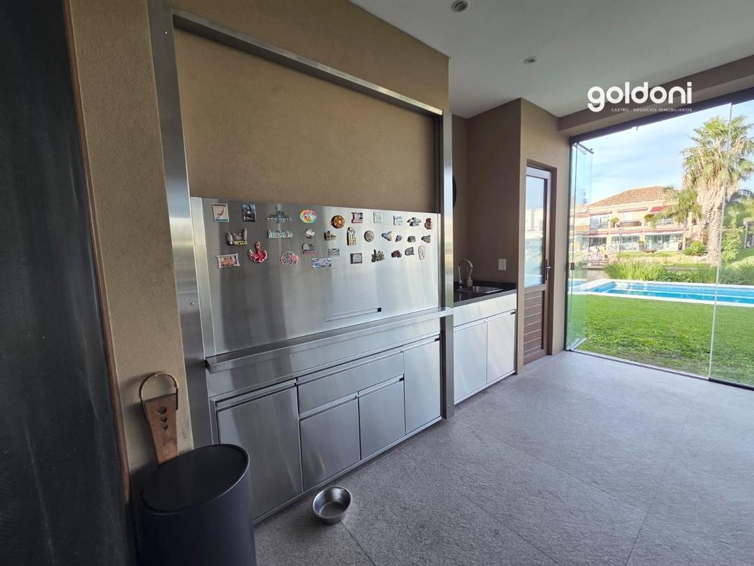 Foto de Hermosa Casa a Canal, imagen 4