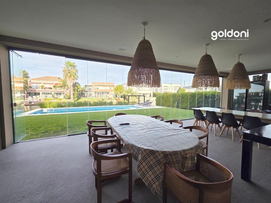 Foto de Hermosa Casa a Canal, imagen 5