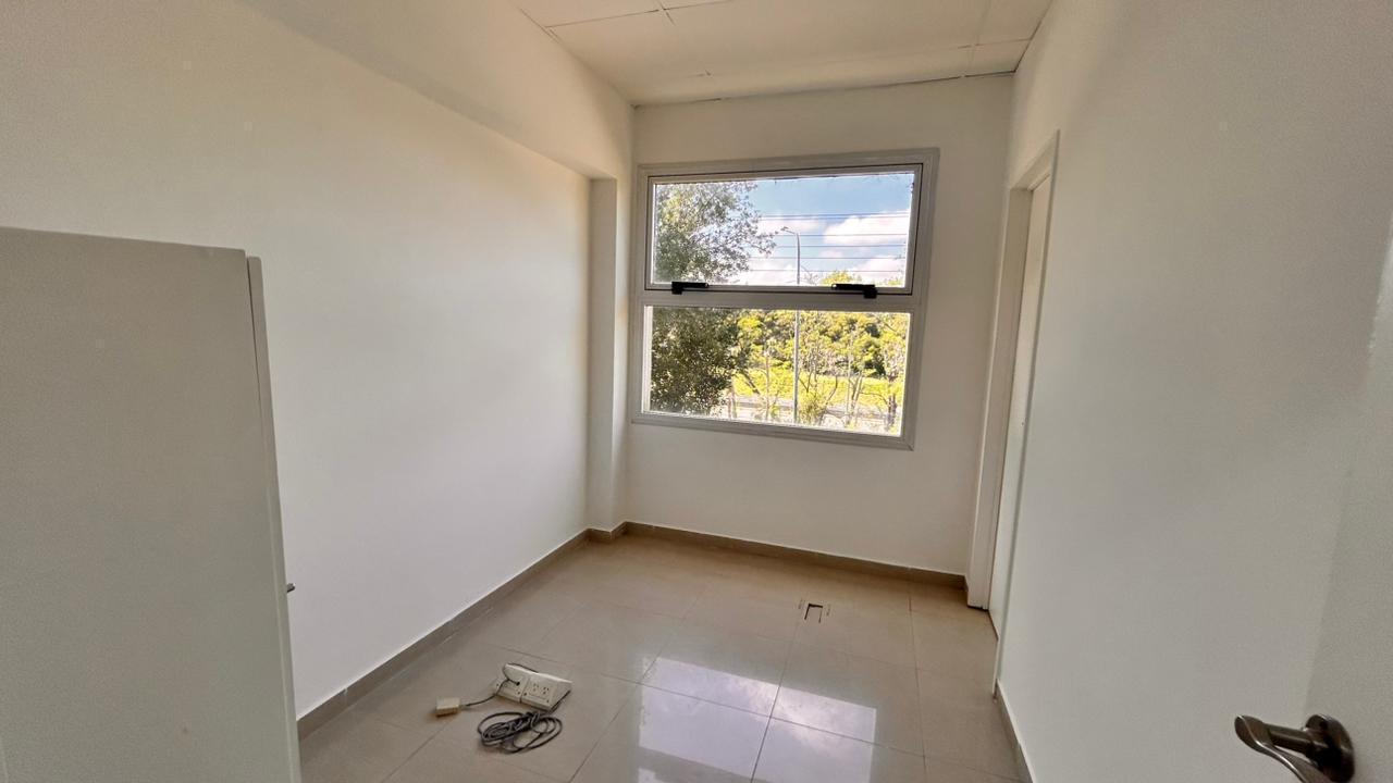 Foto de Oficina en alquiler en Altos de Hudson Pimer Piso, imagen 4