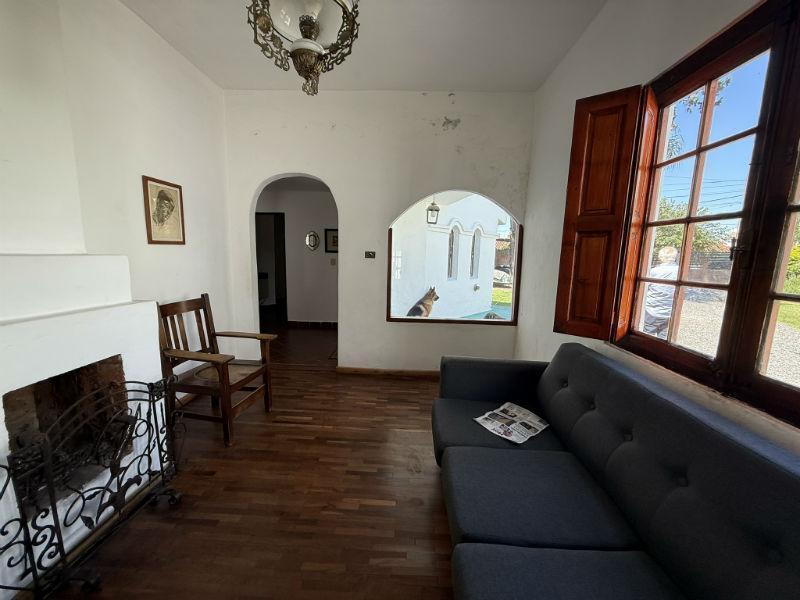 Foto de OPORTUNIDAD!! CASA CON 937METROS DE TERRENO Y SALIDA A DOS CALLES-IDEAL, imagen 3