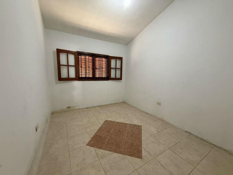 Casa en venta de 3 dormitorios- Barrio Arguello