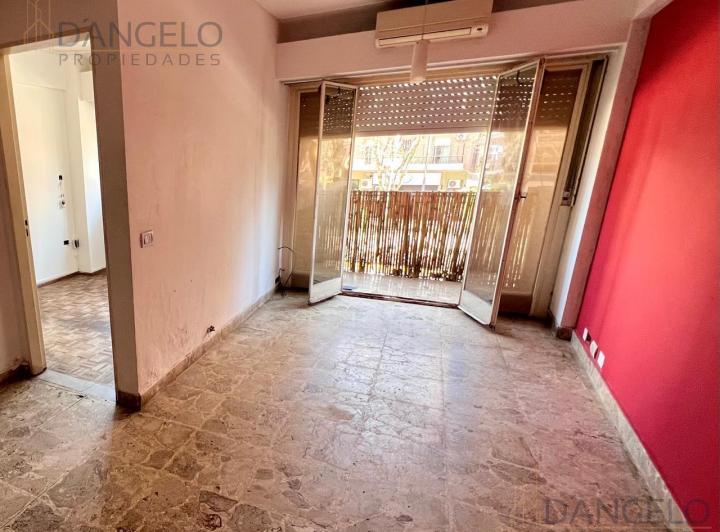 3 AMB C/BALCON - 2 dormitorios- Placard- Cocina independiente 2