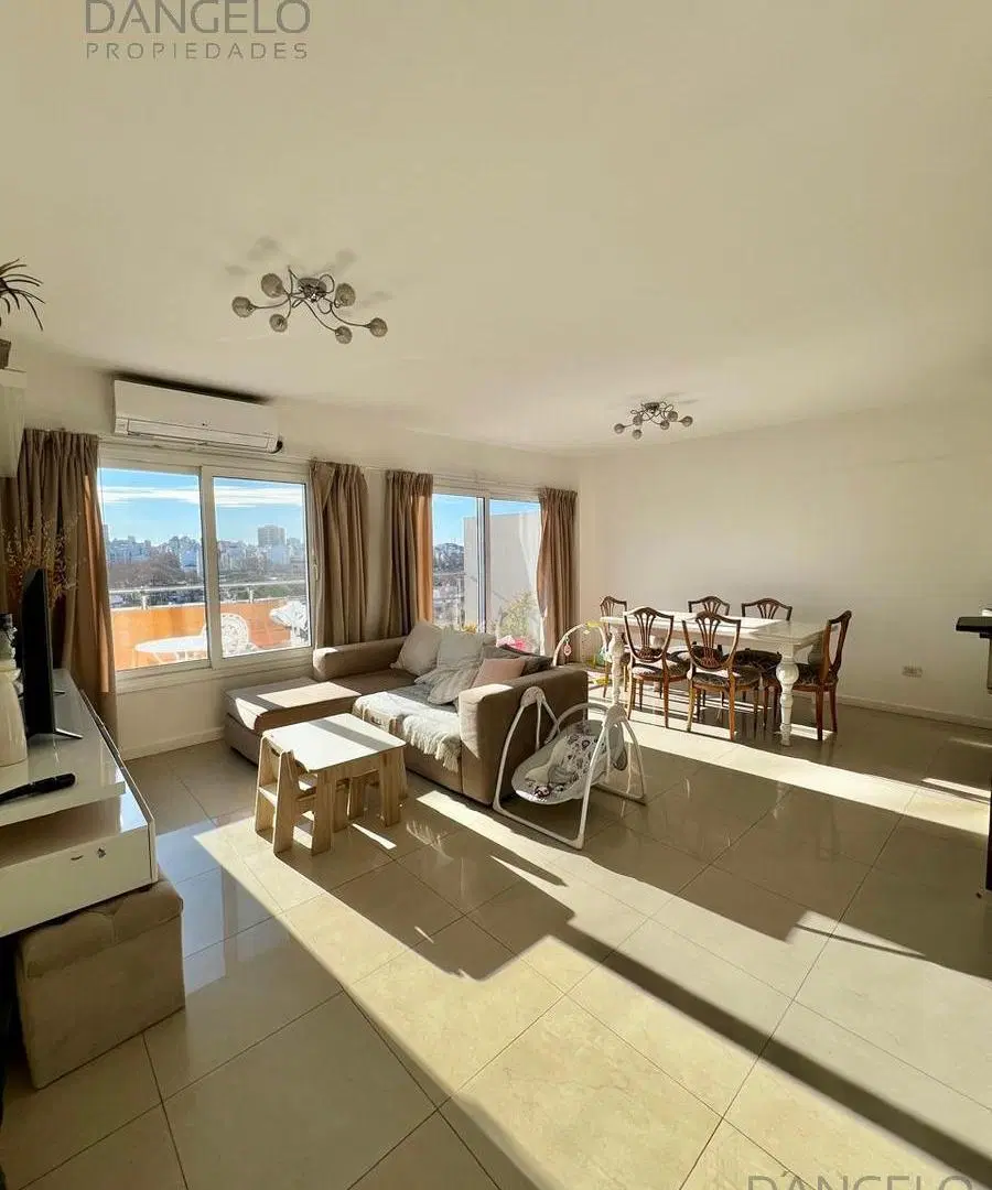 3 amb c/balcon terraza + terraza propia + 2 cocheras 3