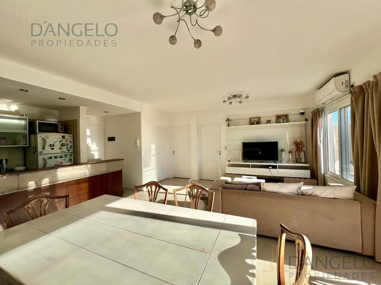 3 amb c/balcon terraza + terraza propia + 2 cocheras 2