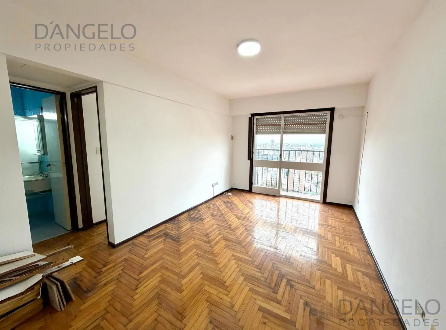 2 AMB - Cocina independiente - Lavadero - Recien pintado - Vista panorámica 4