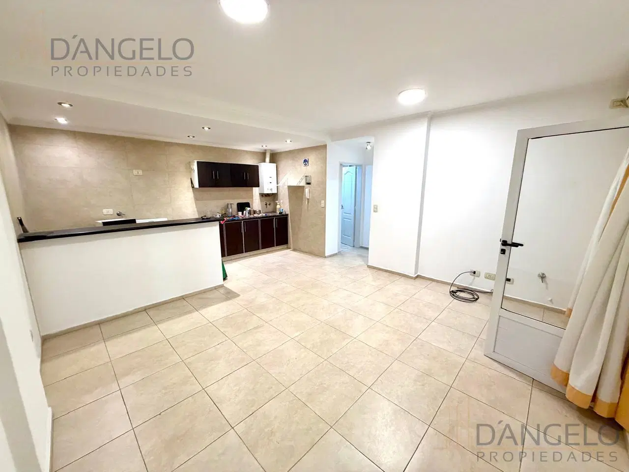 2 AMB GIGANTE - PATIO - LAVADERO - AIRE ACONDICIONADO 2