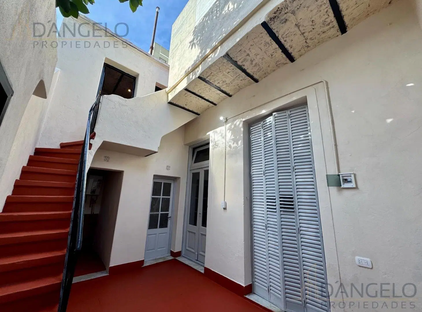 PH 3 AMB + DEPENDENCIA - TERRAZA PROPIA - SIN EXPENSAS 1