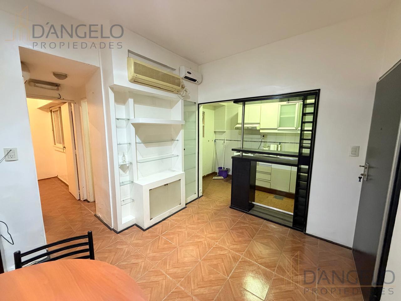Foto de 2 AMB CON ESCRITORIO - PATIO - BAÑO COMPLETO, imagen 1