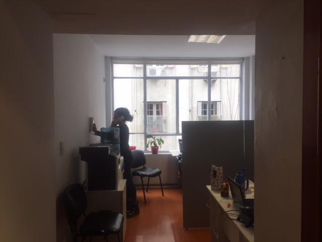 Foto de Oficina Corrientes esq. Talcahuano, imagen 2