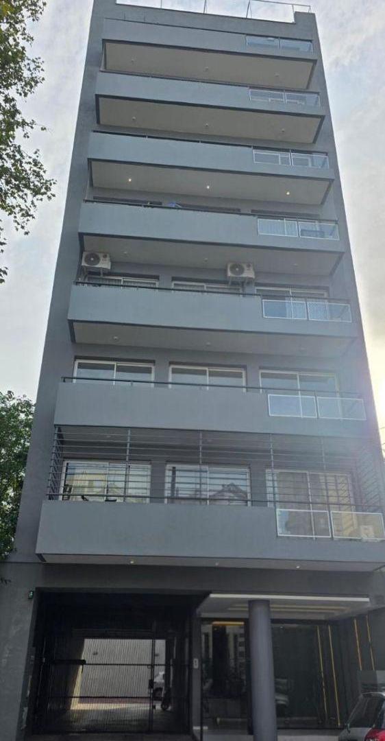 Departamento con balcón de 33 m² en venta en Floresta Sur