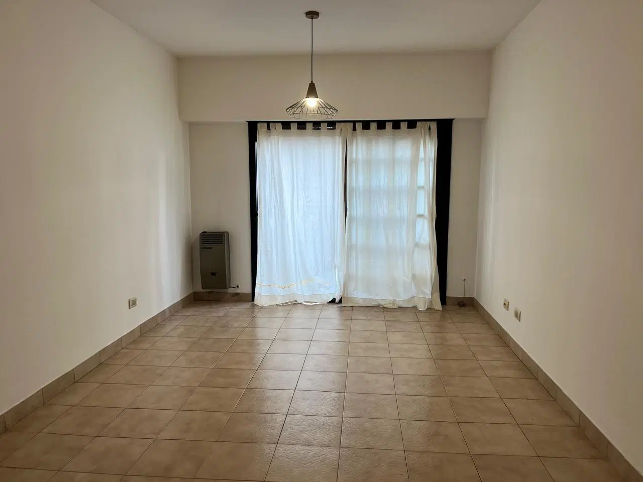 Monoambiente amplio  en Villa Urquiza - Sin expensas 3