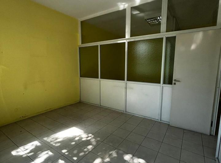 Foto de Oficina en Flores alquiler, imagen 1