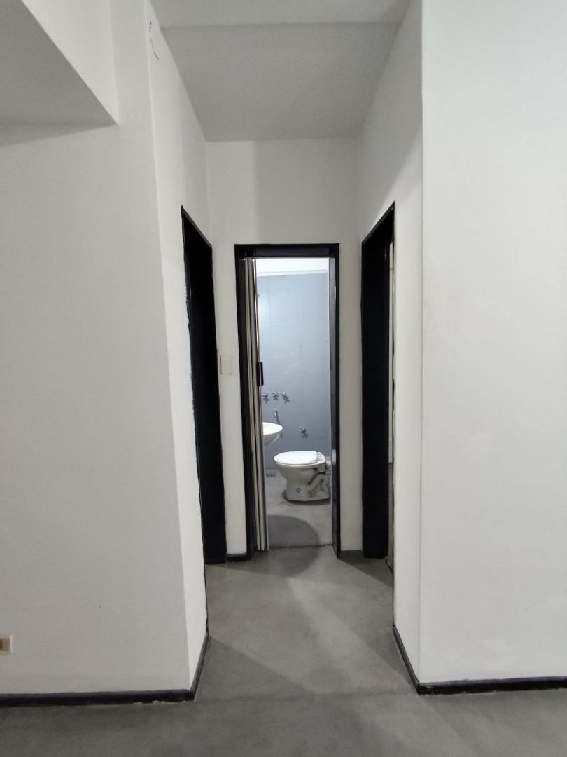 Foto de DEPARTAMENTO 2 AMBIENTES CON BALCON, imagen 2
