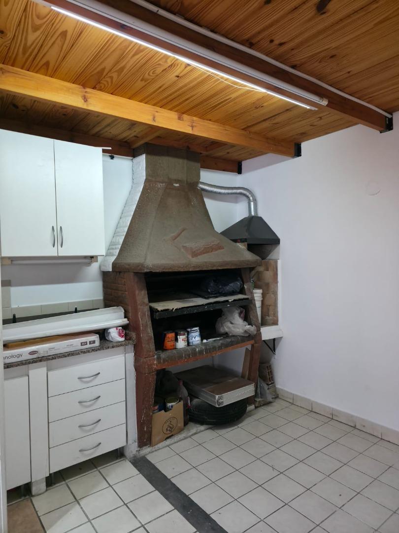Foto de DUPLEX EN ALQUILER CON ENTRADA DE AUTO, imagen 4