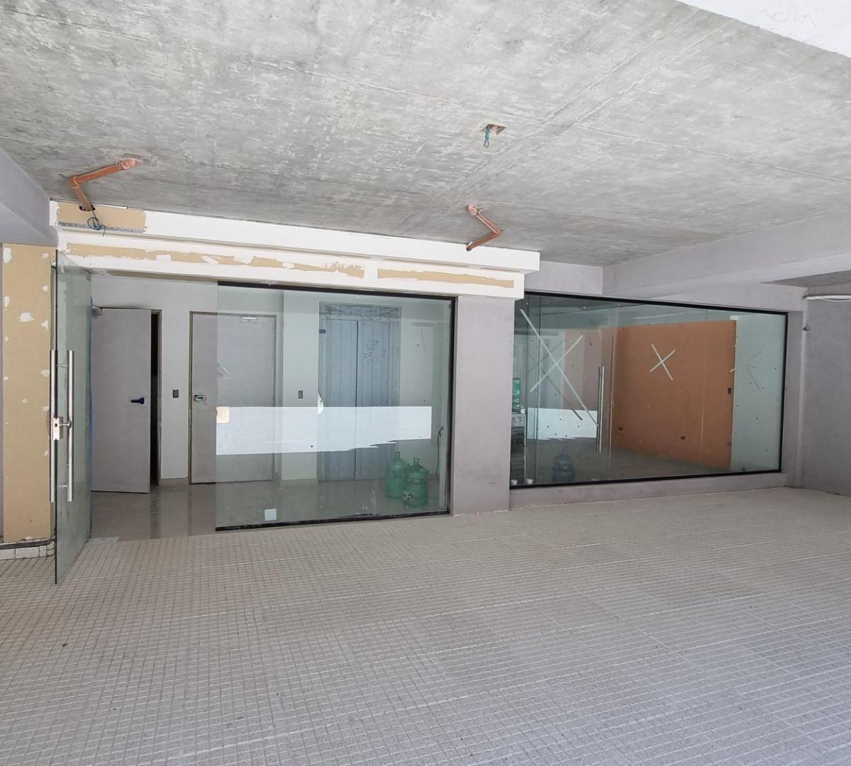 3 AMB. T/DUPLEX  AL FRENTEON TZA PROPIA, JACUZZI Y PILLA