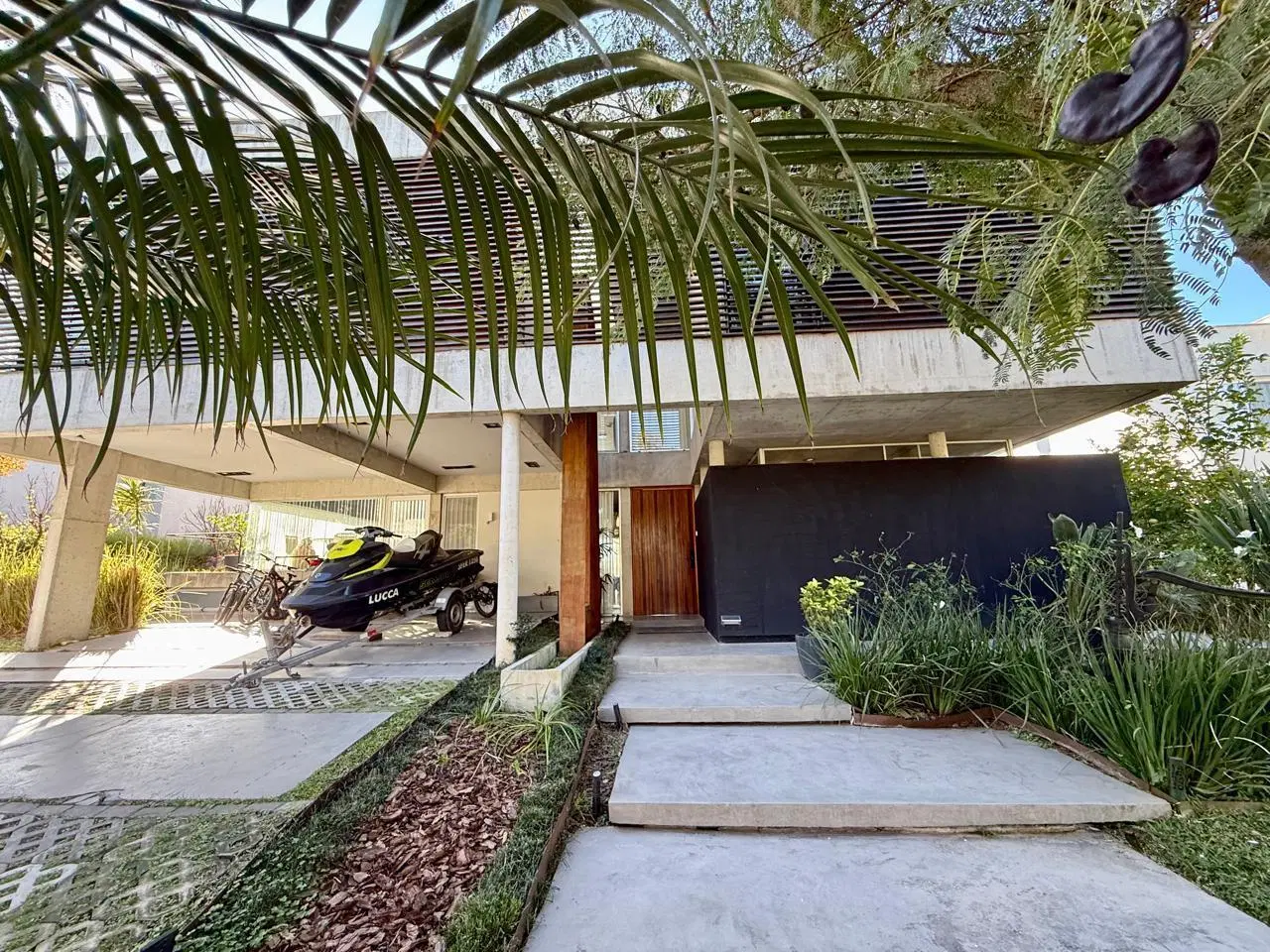 Casa en venta 3 dormitorios al agua Barrio Los Lagos Nordelta Argentina 3
