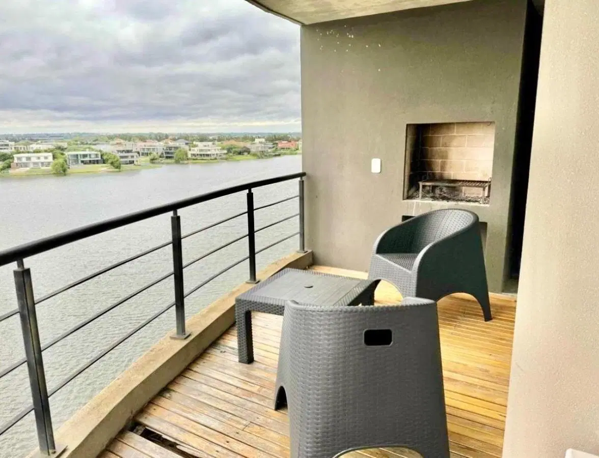 Departamento en Alquiler amoblado 3 ambientes en Islas del Golf, Nordelta, Tigre 1