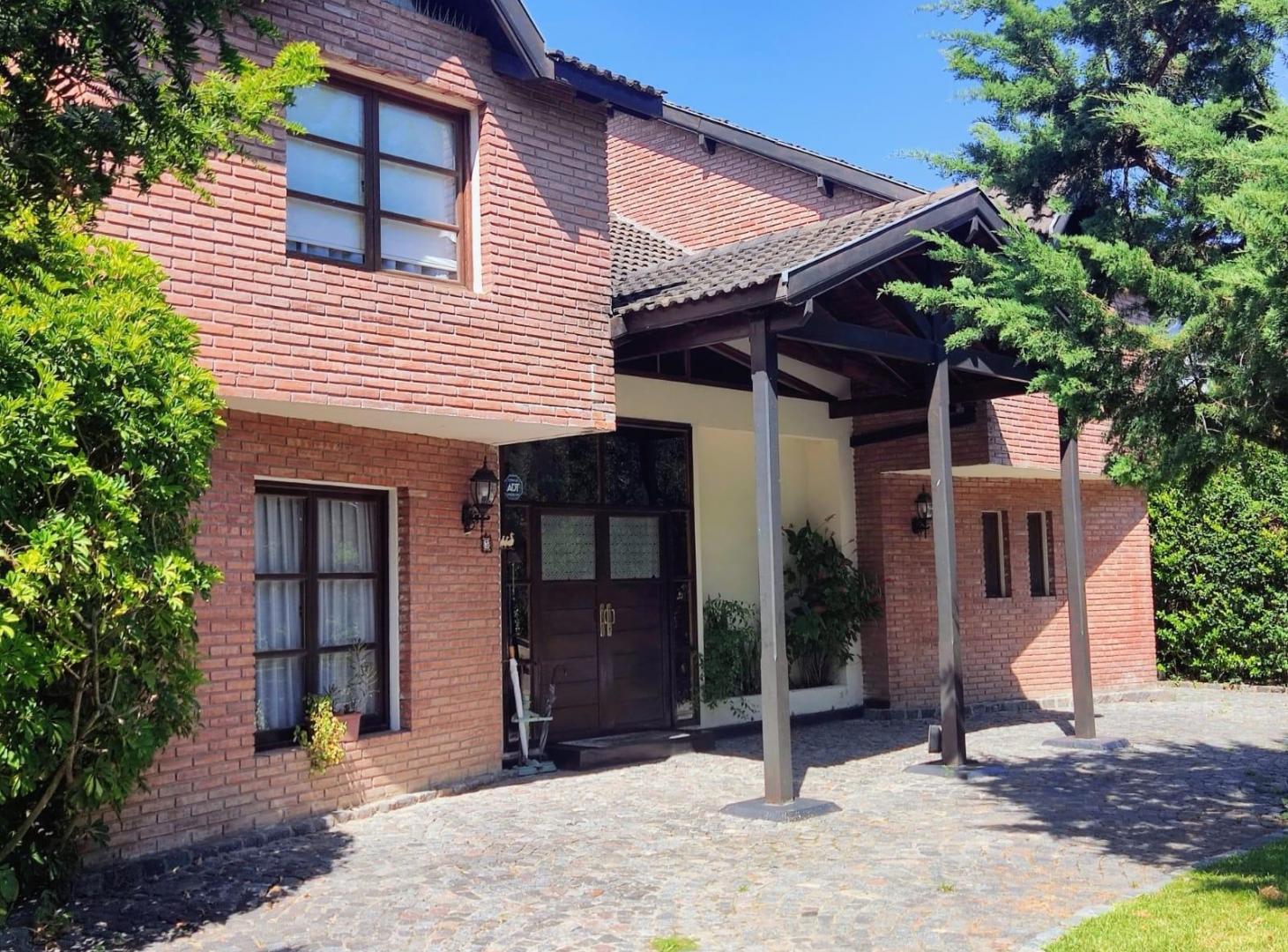 Foto de Casa 5 ambientes en venta en La Alameda Nordelta, imagen 2